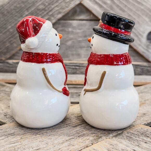St. Nicholas Square Yuletide Snowman Couple Salt and Pepper Shaker Set, 4.25"H - Picture 2 of 7